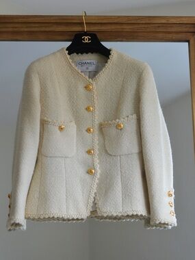 Chanel vintage 1990 spring summer ecru runway jacket no size tag